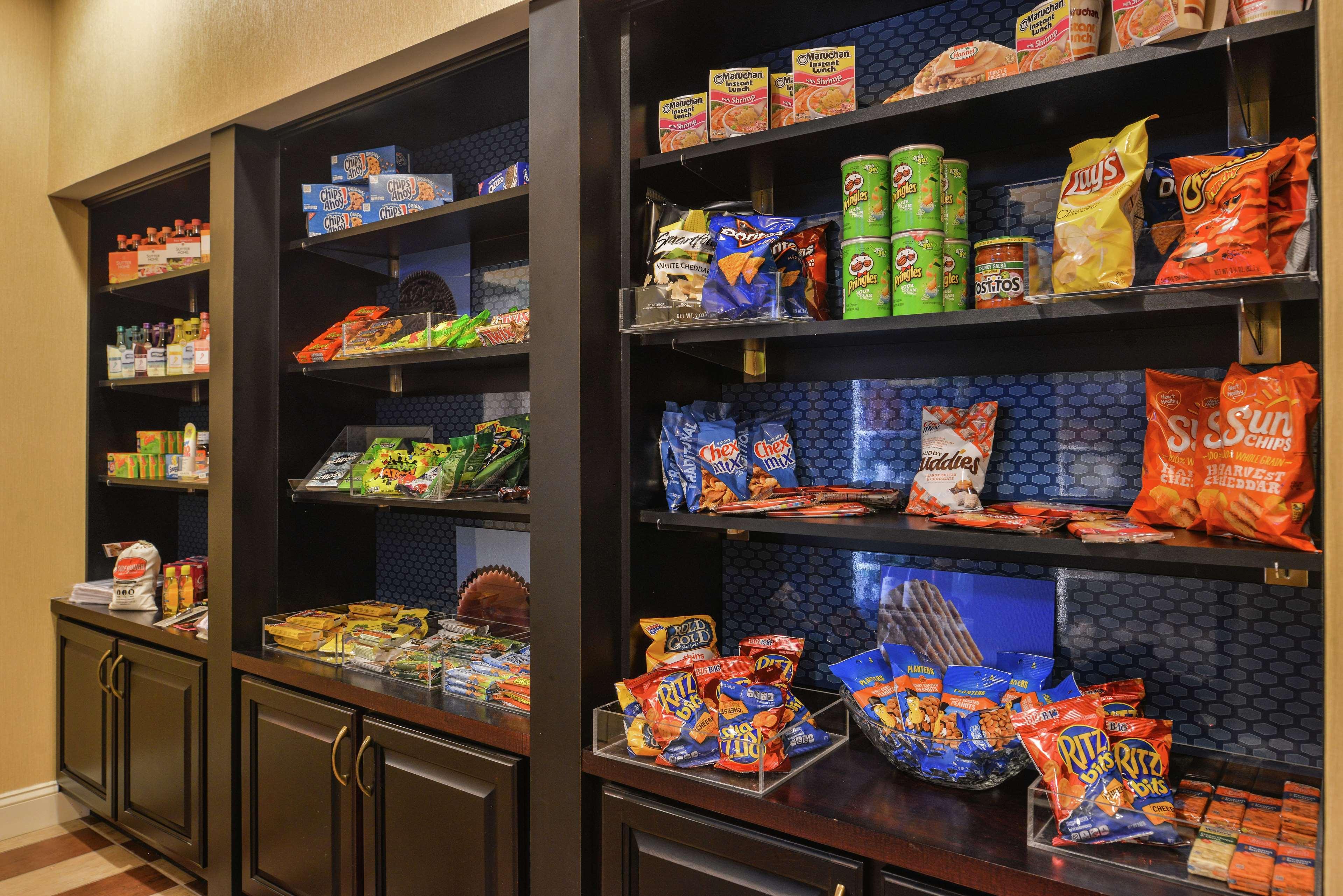 Hampton Inn Jackson-College Avenue Extérieur photo