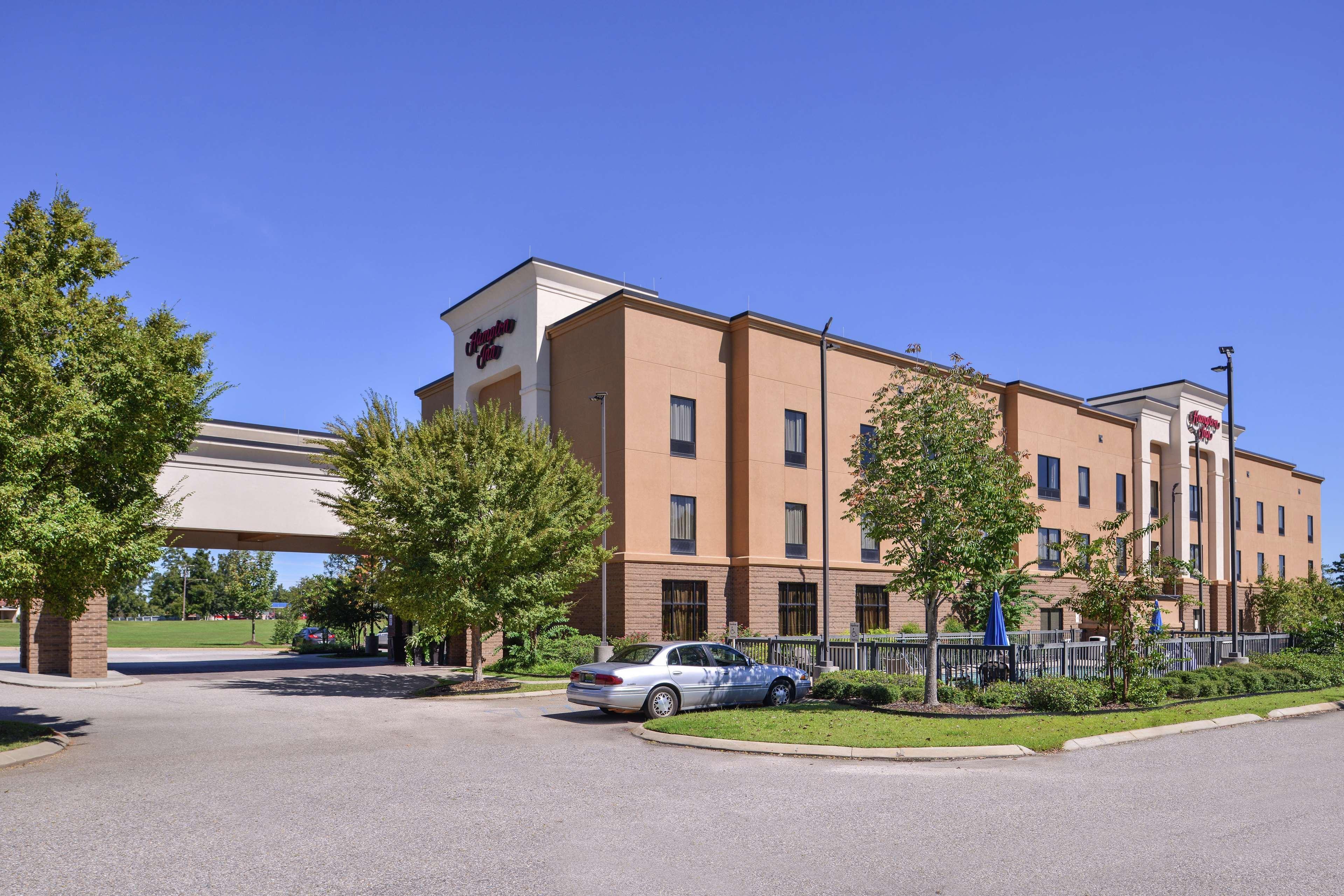 Hampton Inn Jackson-College Avenue Extérieur photo