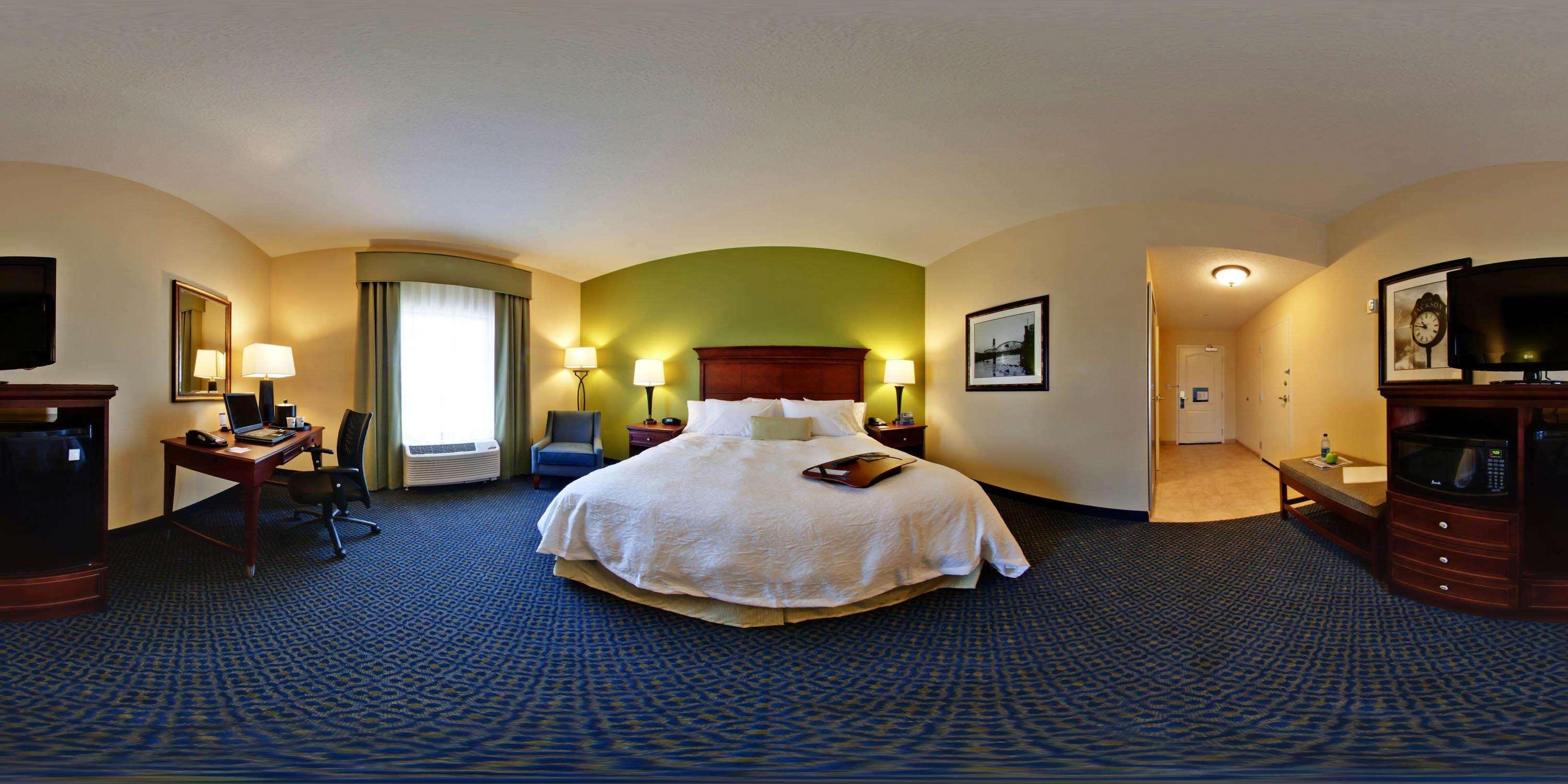 Hampton Inn Jackson-College Avenue Extérieur photo
