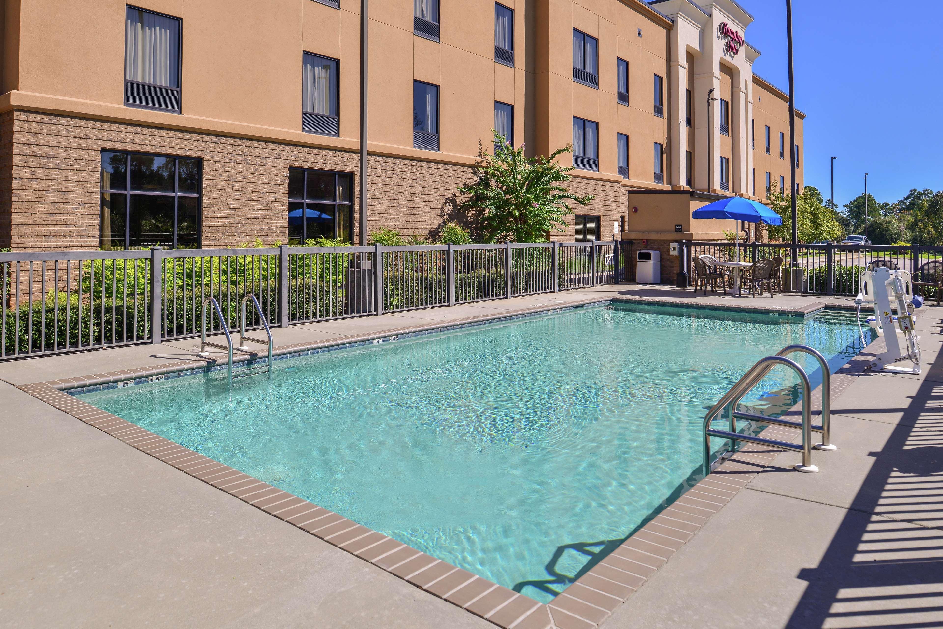 Hampton Inn Jackson-College Avenue Extérieur photo